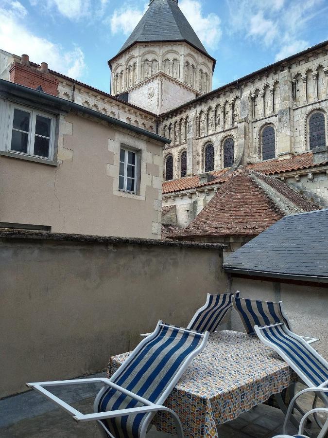 Apartament Le Passage La Charité-sur-Loire Zewnętrze zdjęcie