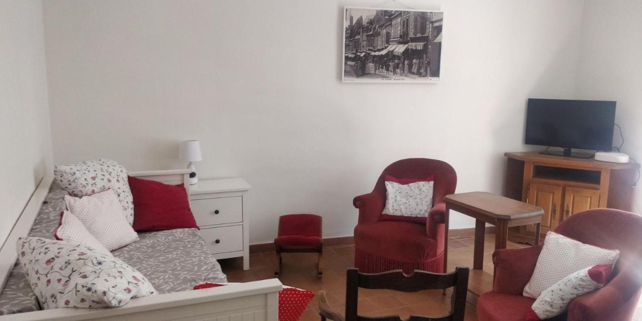 Apartament Le Passage La Charité-sur-Loire Zewnętrze zdjęcie