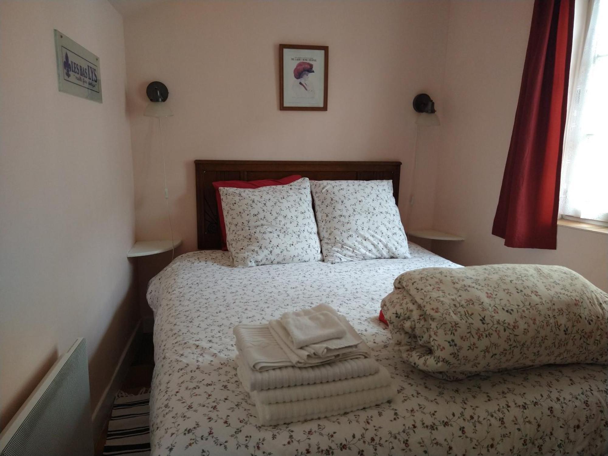 Apartament Le Passage La Charité-sur-Loire Pokój zdjęcie