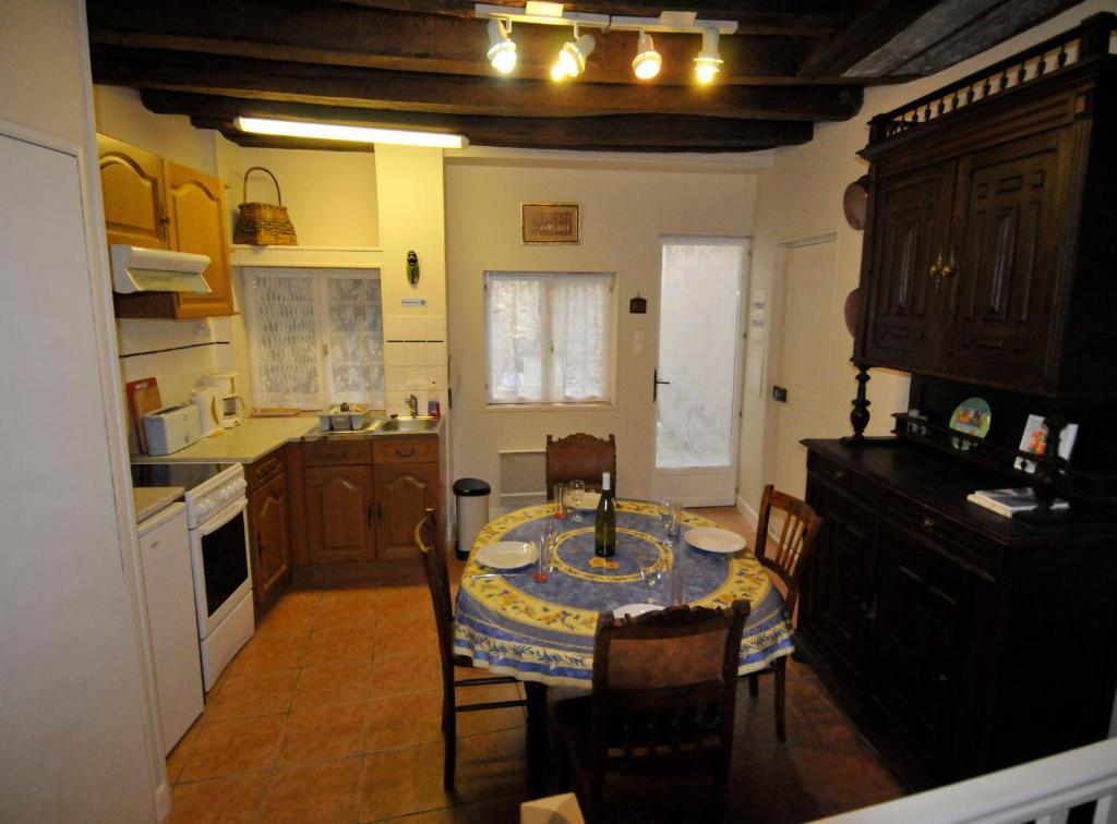 Apartament Le Passage La Charité-sur-Loire Zewnętrze zdjęcie